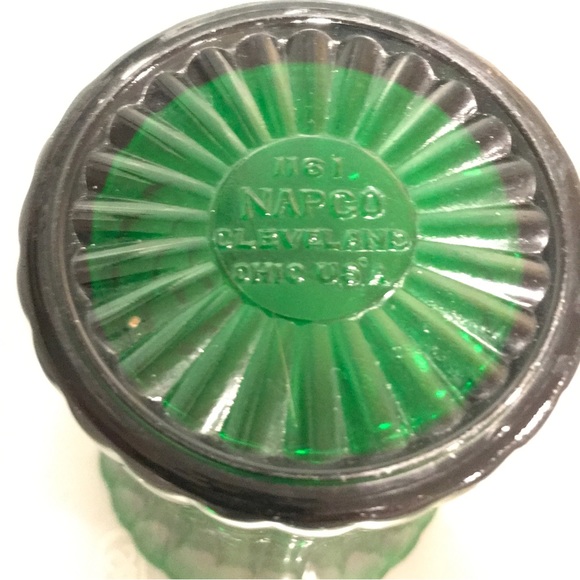 Forest Green Ribbed Flared Glass Flower Vase -NAPCO - Picture 7 of 9